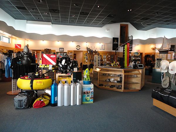 Scuba Diving Industry Magazine Dean Hollis Selling Your Business Owners Dive Shop