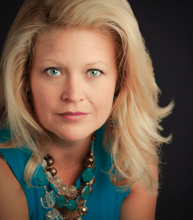 10 Characteristics of a Great Leader – Shelli Hendricks