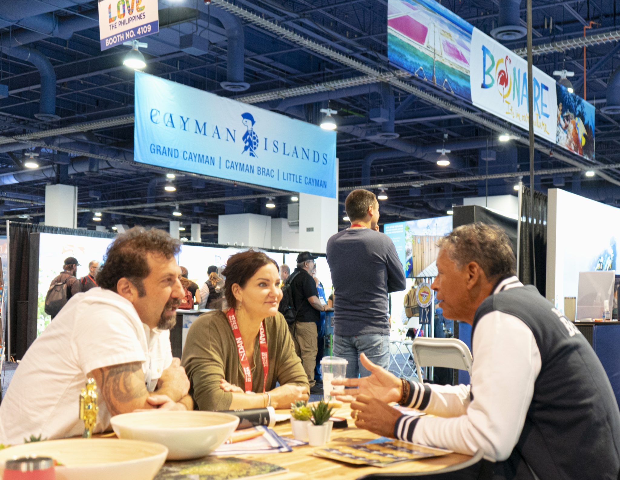 Planning Your DEMA Show Travel Appointments – David Prichard & Lily Mak