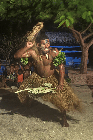 A Group Dive Guide to Fiji by David Prichard & Lily Mak