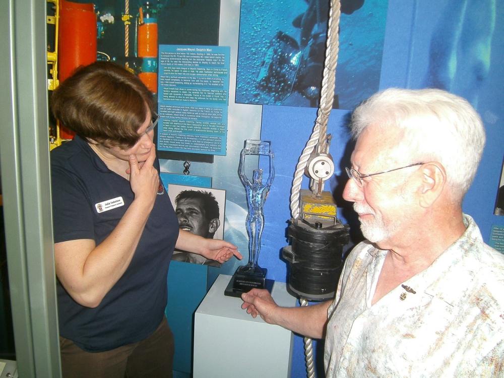 History of Diving Museum Honors Submariner and Deep-Dive Record Holder Bob Croft by John Fine
