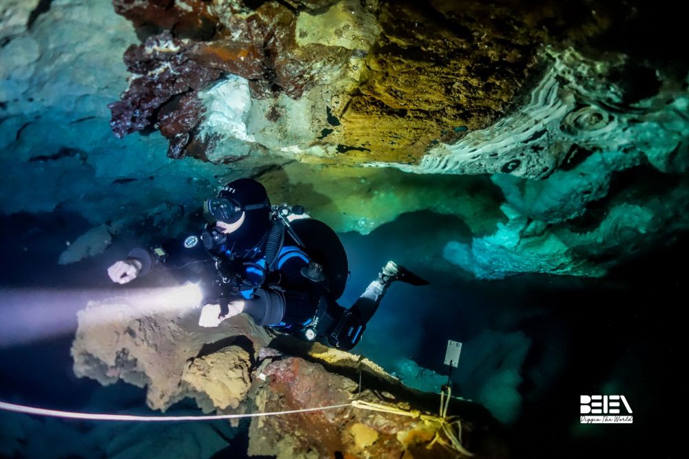 DAN Europe supports international search & rescue operations in the Maldives