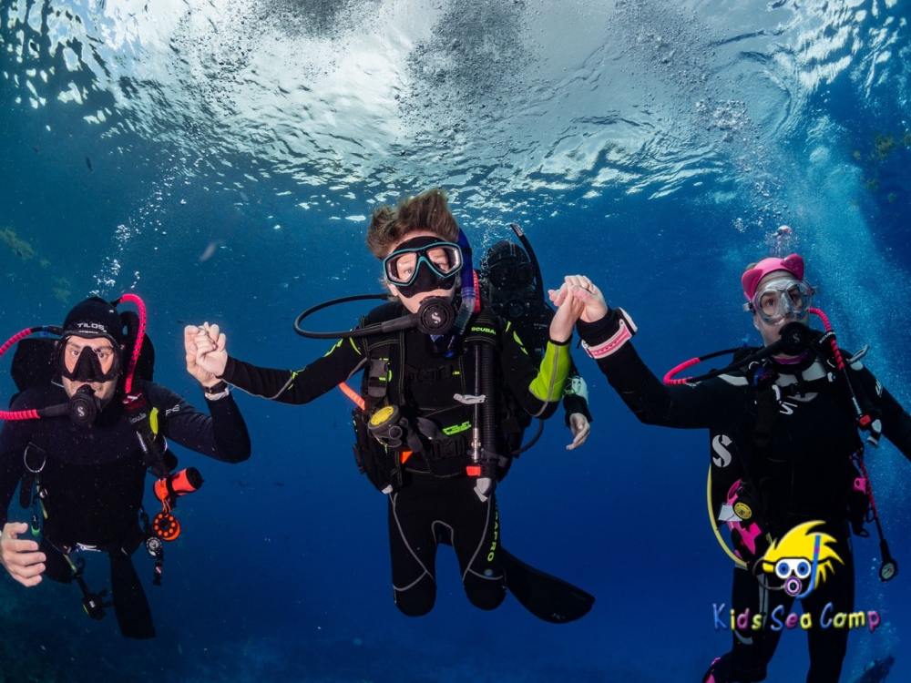 Beyond the Minimum Safety Standards for Teaching Young Divers by Margo Peyton